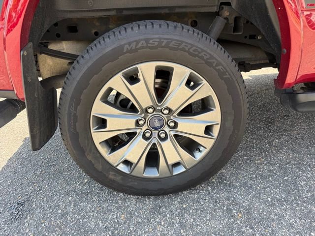 Used 2017 Ford F150 XLT w/ Equipment Group 302A Luxury AWD/4WD image 12