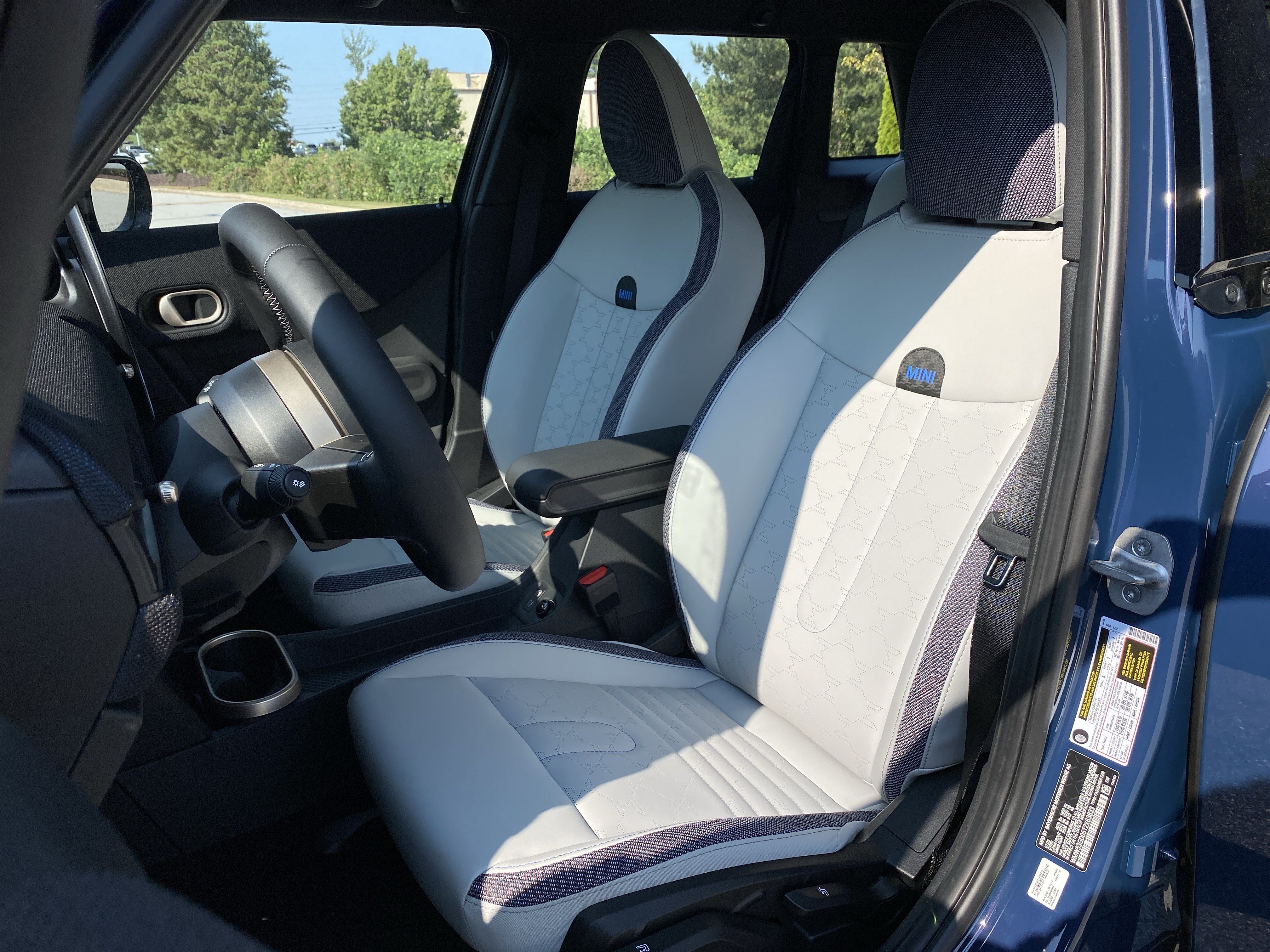 Used 2026 MINI Cooper S FWD image 7