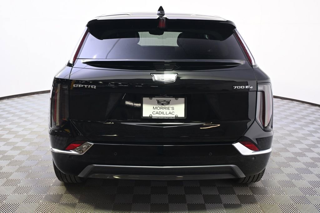 New 2026 Cadillac Optiq Luxury 1 image 5