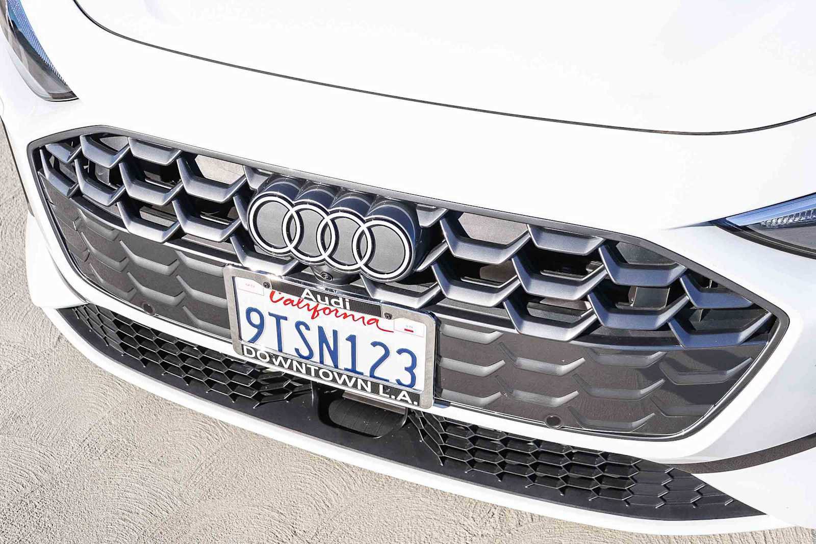 Used 2025 Audi A5 2.0T Premium w/ Convenience Package image 8