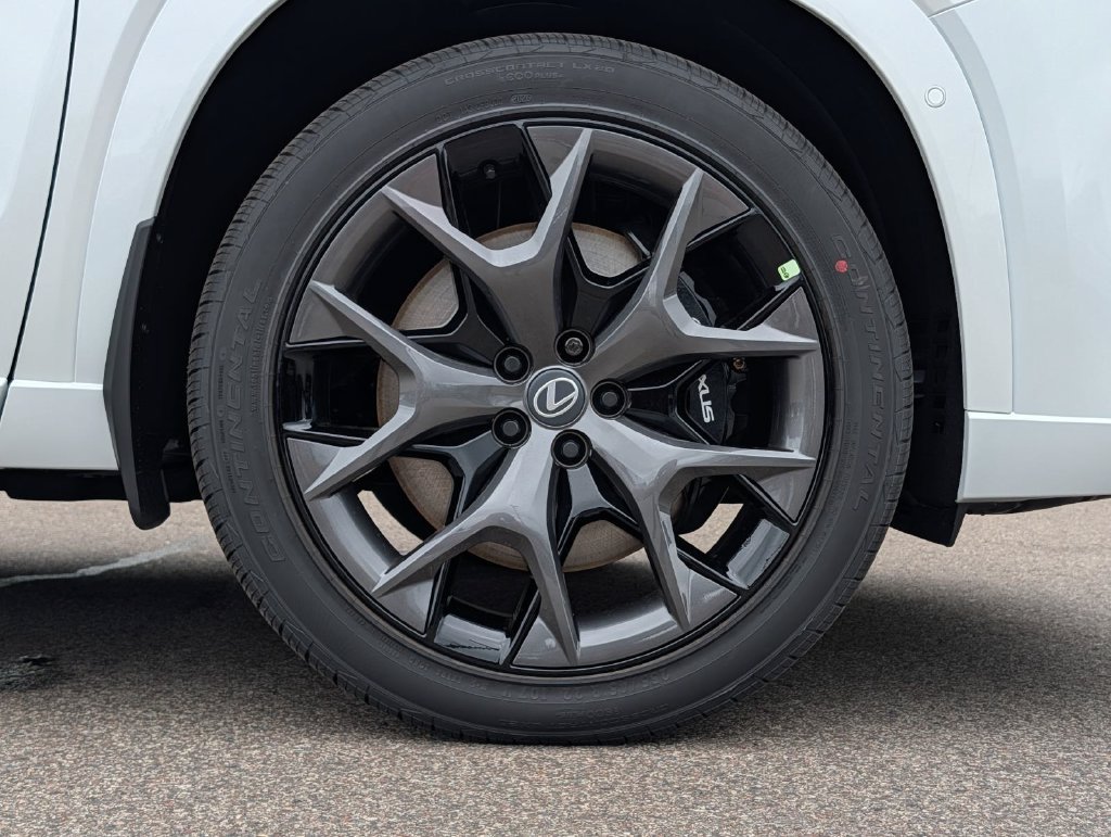 New 2026 Lexus TX 500h AWD w/ Technology Package image 7