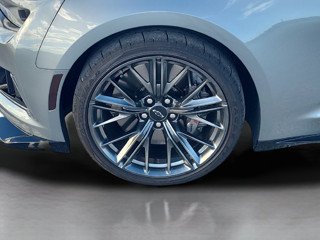 Used 2023 Chevrolet Camaro ZL1 RWD image 26