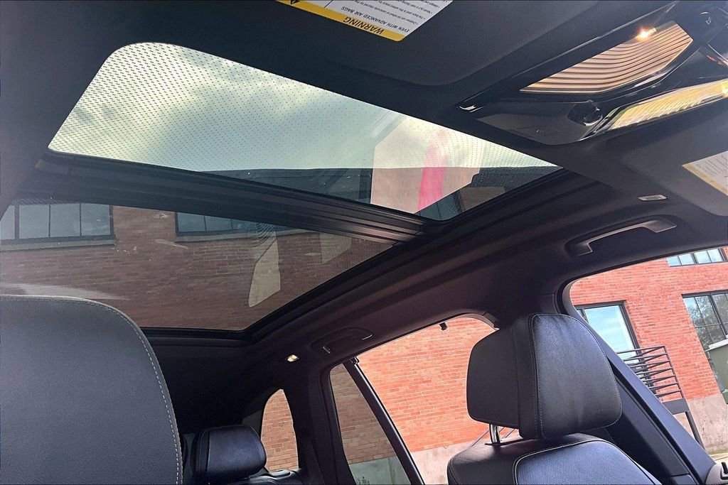 Used 2021 BMW X5 xDrive40i w/ M Sport Package image 21