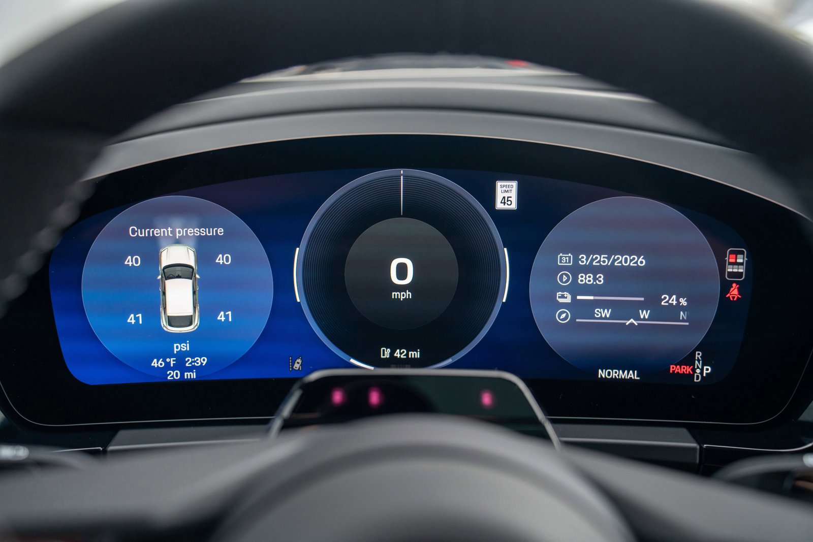 New 2026 Porsche Macan 4S Electric AWD/4WD image 15