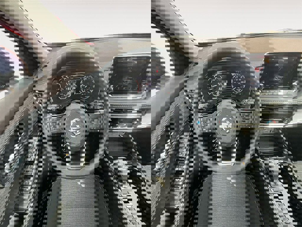 Used 2023 Nissan Rogue SV image 12