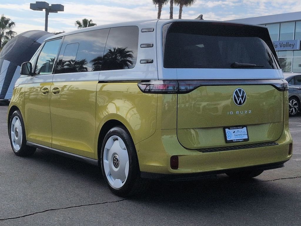 New 2025 Volkswagen ID. Buzz 1st Edition image 5