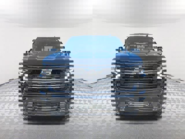 New 2026 Chevrolet Silverado 1500 High Country w/ Midnight Edition image 2