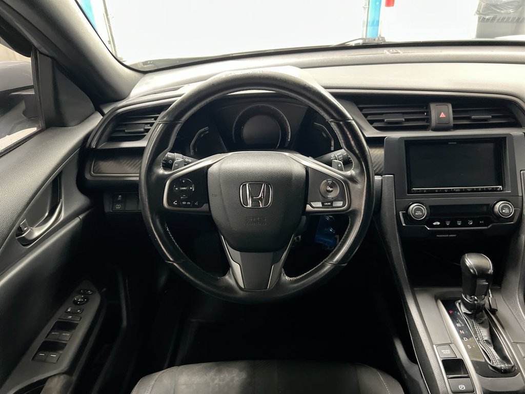 Used 2018 Honda Civic Sport image 11