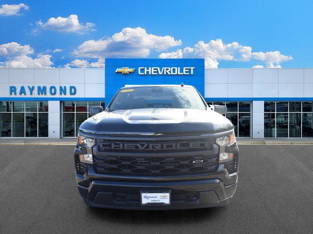 Used 2023 Chevrolet Silverado 1500 Custom w/ Rally Edition AWD/4WD image 8