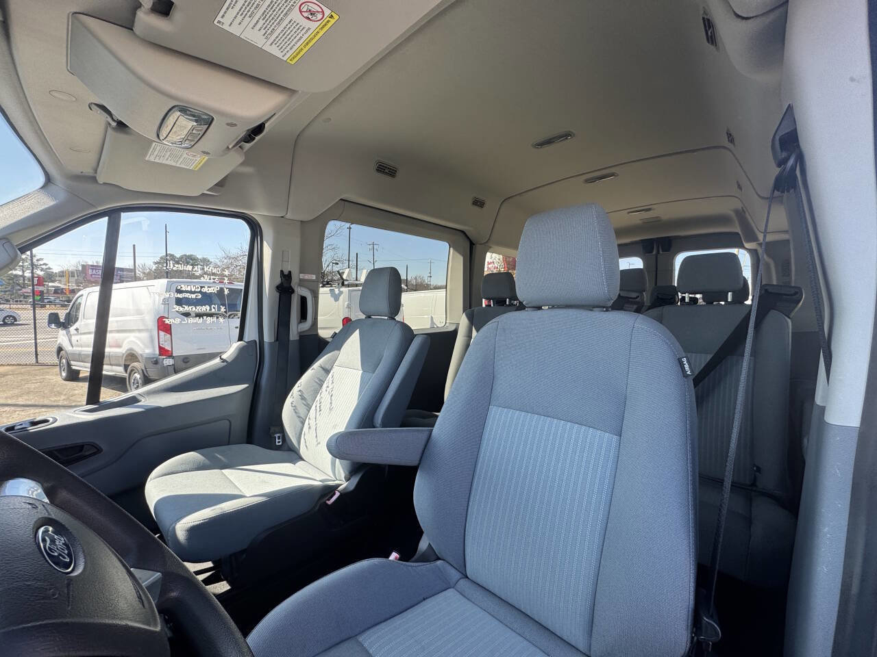 Used 2016 Ford Transit 350 XL image 10