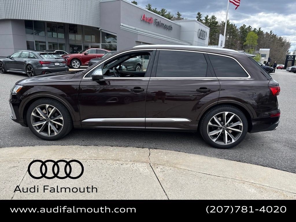 Used 2021 Audi SQ7 Prestige AWD/4WD image 16