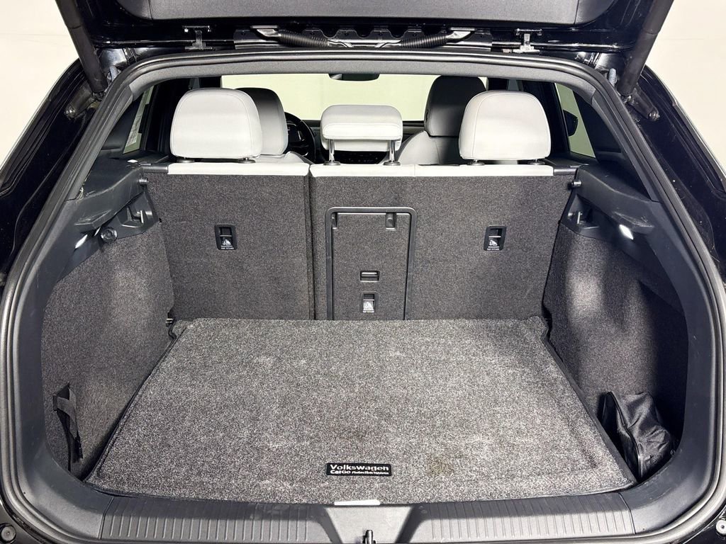 Used 2021 Volkswagen ID.4 Pro S w/ Gradient Package image 22