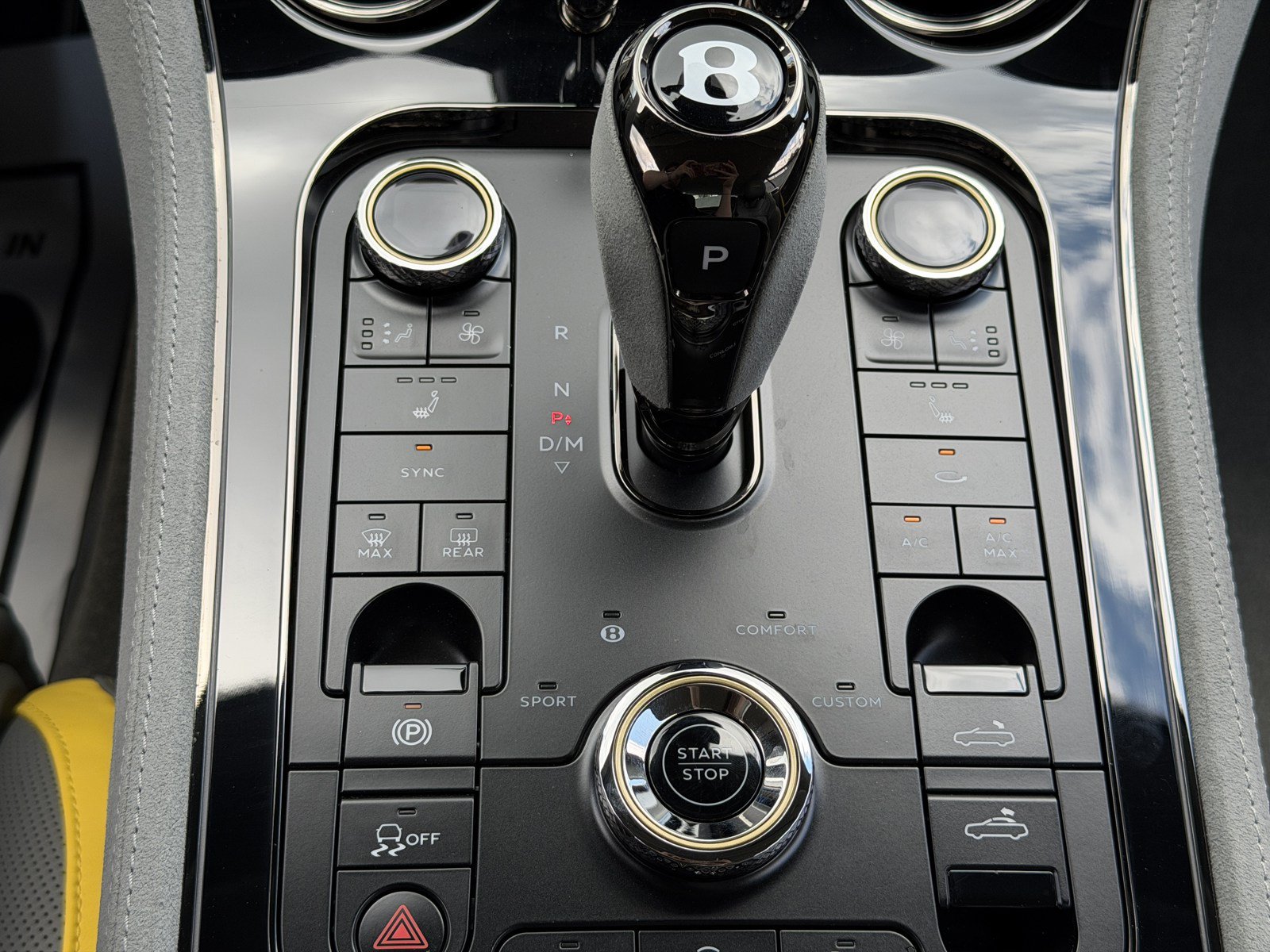 Certified 2025 Bentley Continental GT Speed AWD/4WD image 29