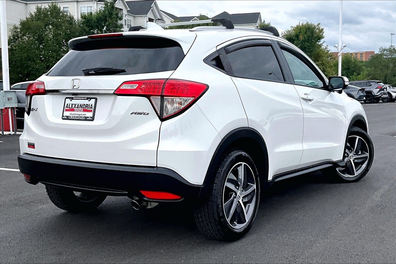 Used 2021 Honda HR-V EX image 11