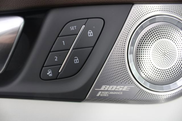 New 2026 Buick Enclave Avenir image 17