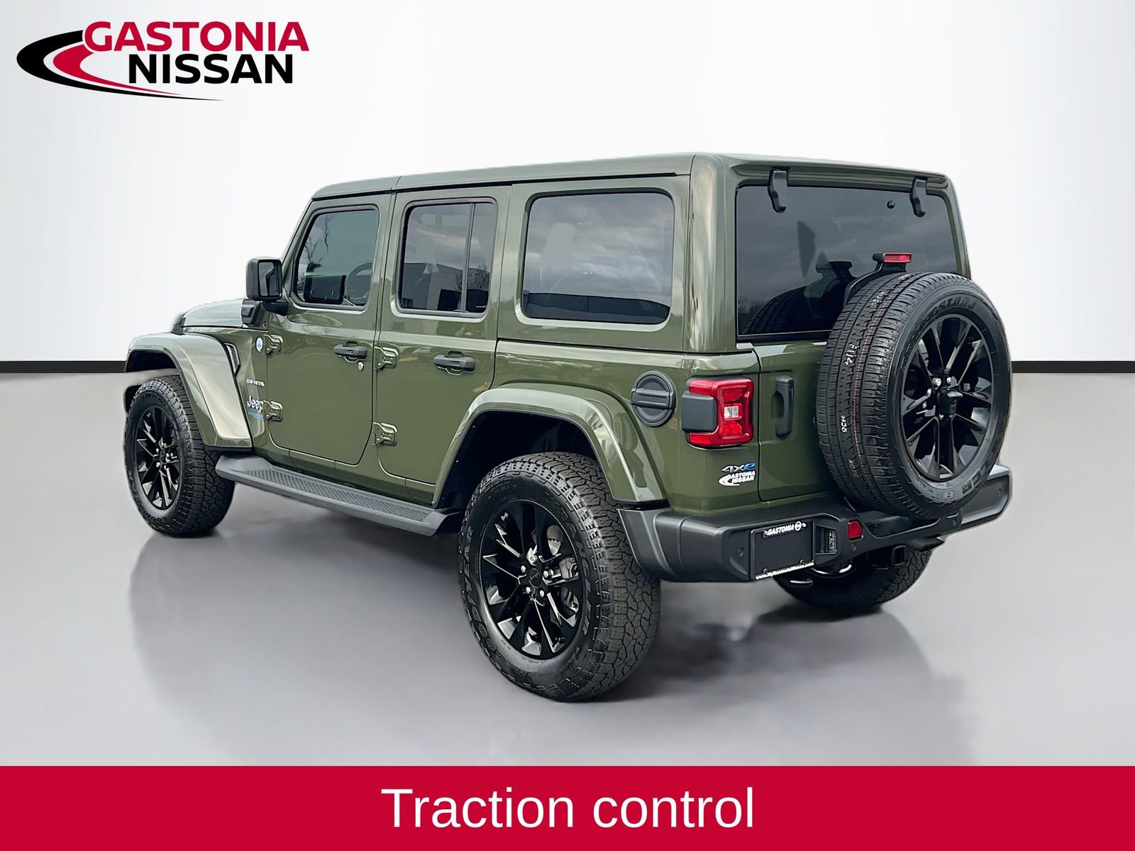 Used 2021 Jeep Wrangler Unlimited Sahara w/ Cold Weather Group image 6