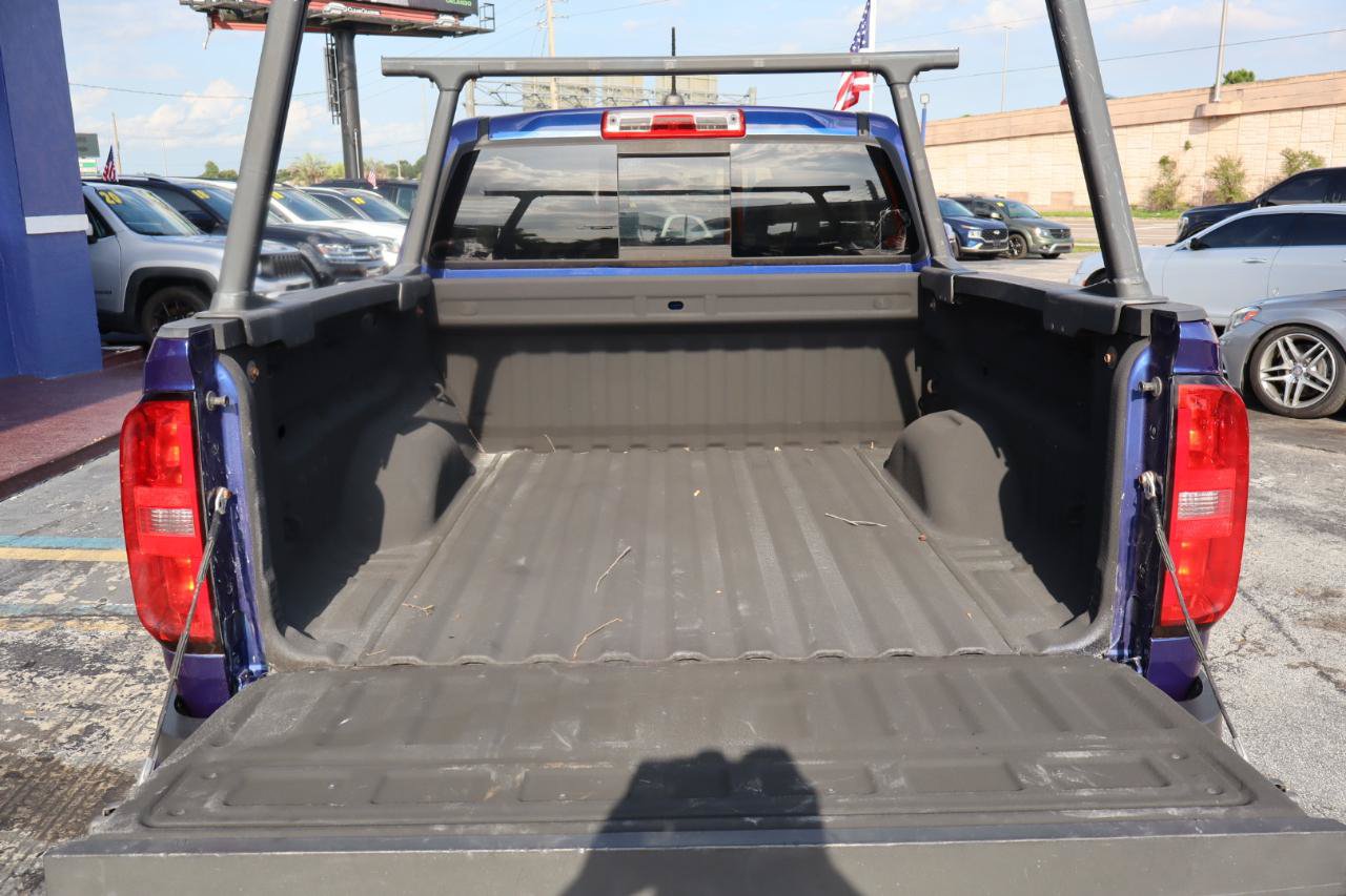 Used 2017 Chevrolet Colorado Z71 AWD/4WD image 11