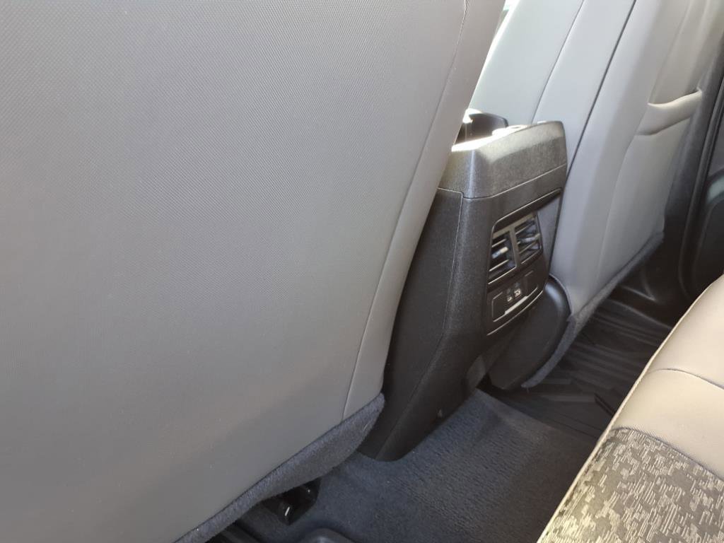 Used 2024 Chevrolet Colorado ZR2 image 9