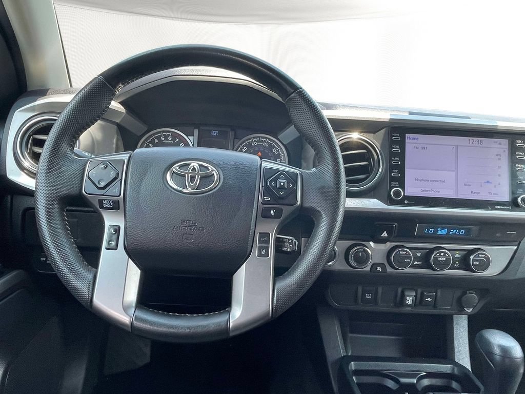 Used 2023 Toyota Tacoma SR5 AWD/4WD image 15