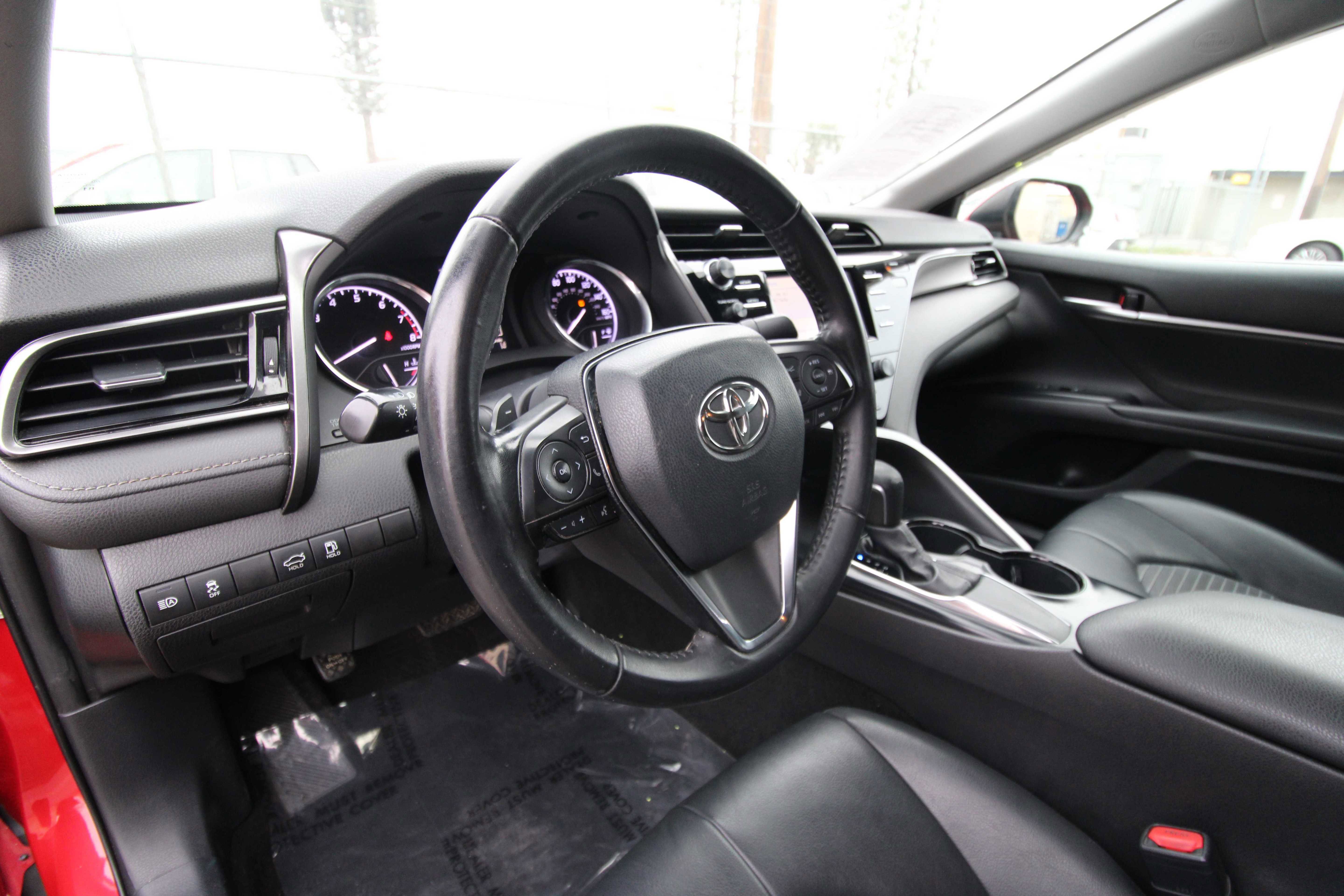 Used 2020 Toyota Camry SE image 60