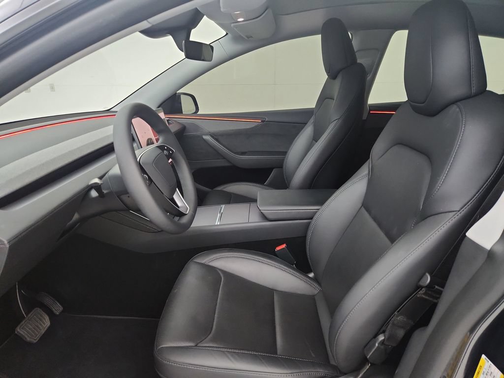 Used 2026 Tesla Model Y AWD image 19