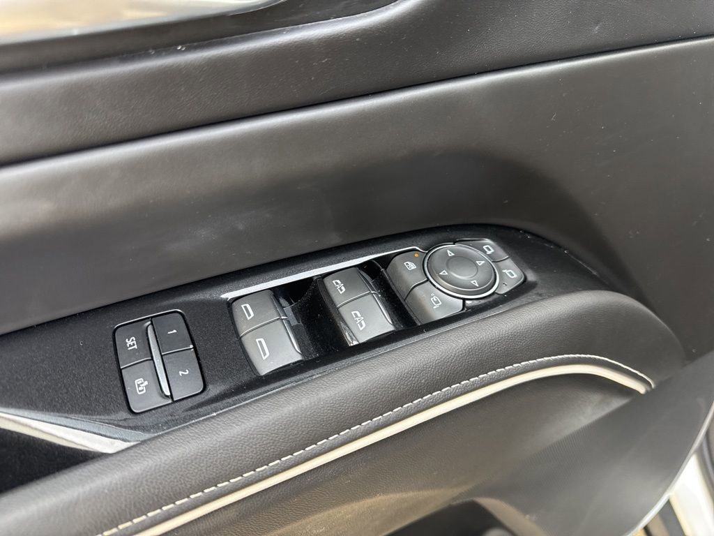 Used 2023 Cadillac Escalade V AWD/4WD image 15