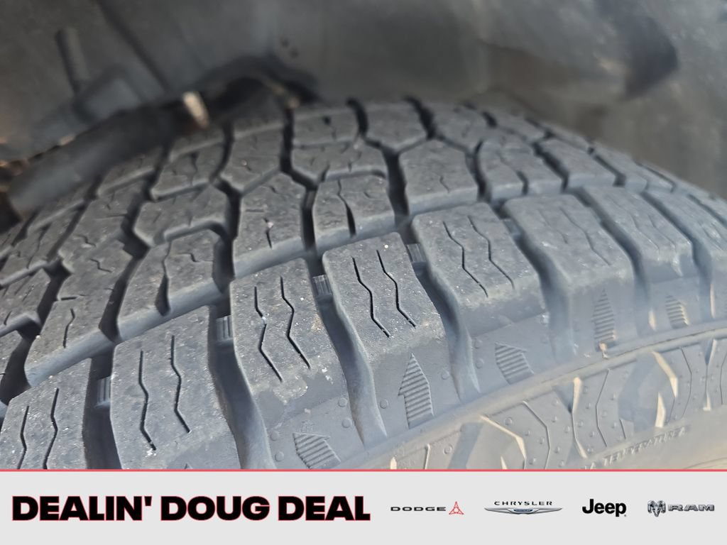 Used 2017 RAM 1500 Limited AWD/4WD image 29