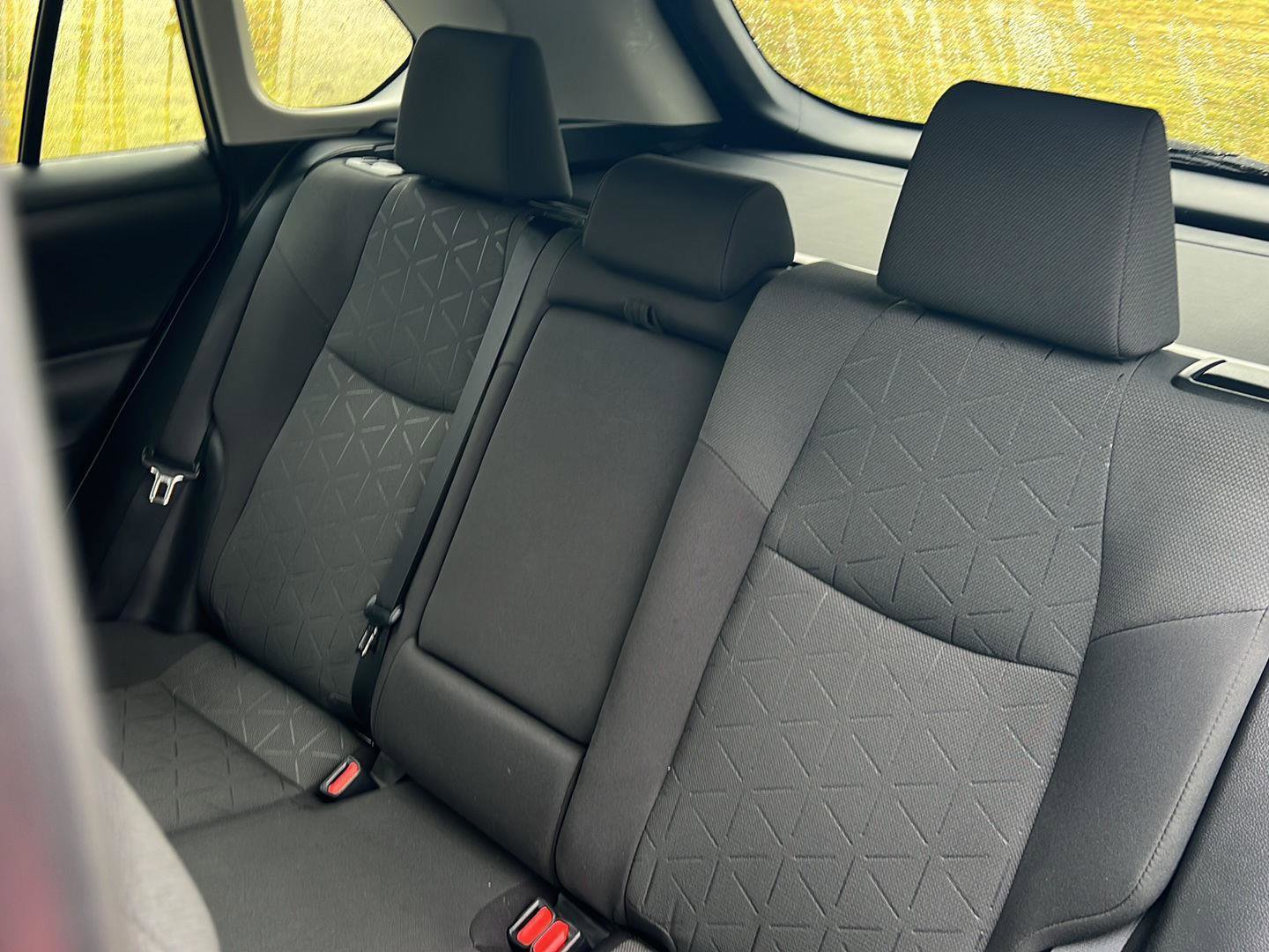 Used 2021 Toyota RAV4 XLE image 30