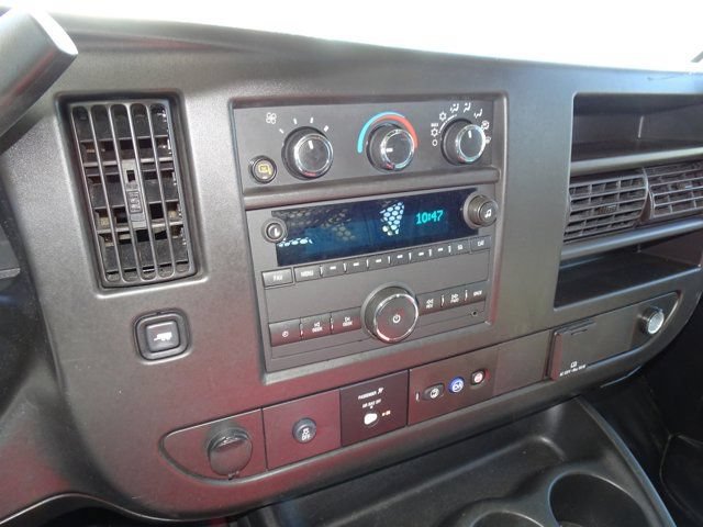 Used 2024 Chevrolet Express 2500 w/ Driver Convenience Package RWD image 18