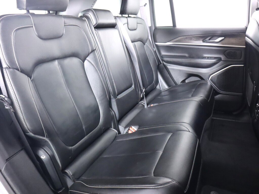 Used 2022 Jeep Grand Cherokee Limited 4xe AWD/4WD image 49