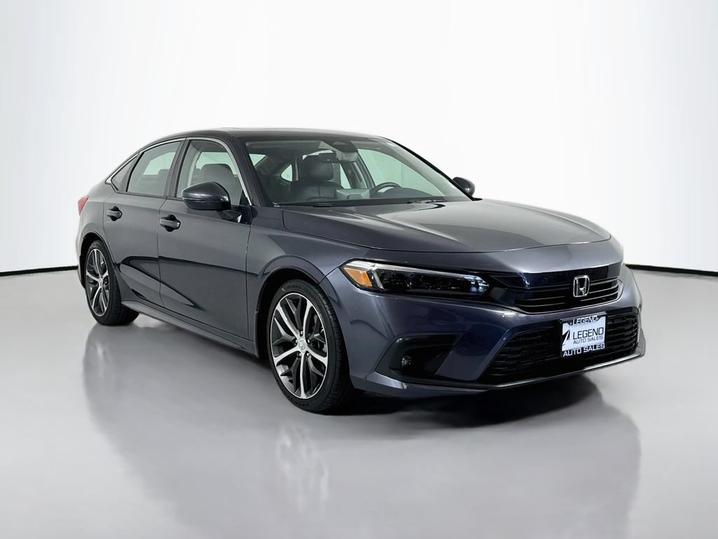 Used 2023 Honda Civic Touring image 4