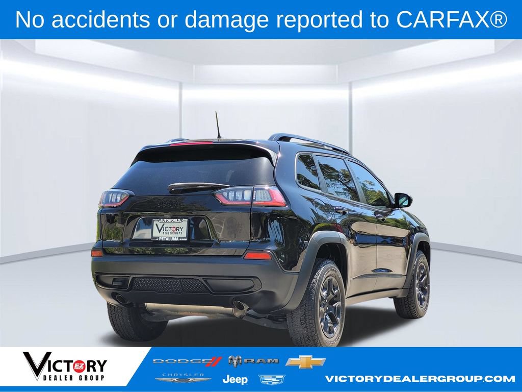 Used 2022 Jeep Cherokee Latitude AWD/4WD image 5