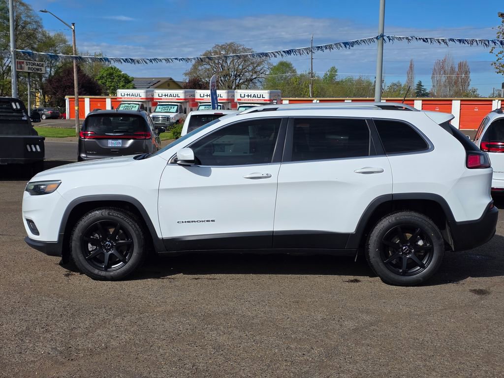 Used 2019 Jeep Cherokee Latitude Plus image 8