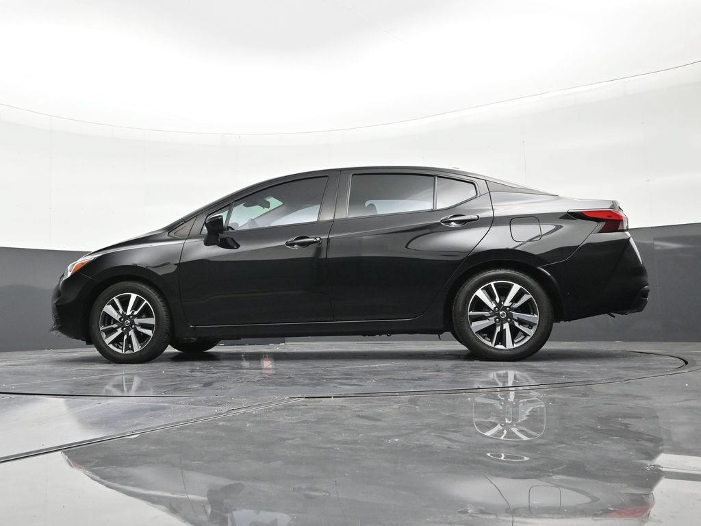 Used 2021 Nissan Versa SV FWD image 21