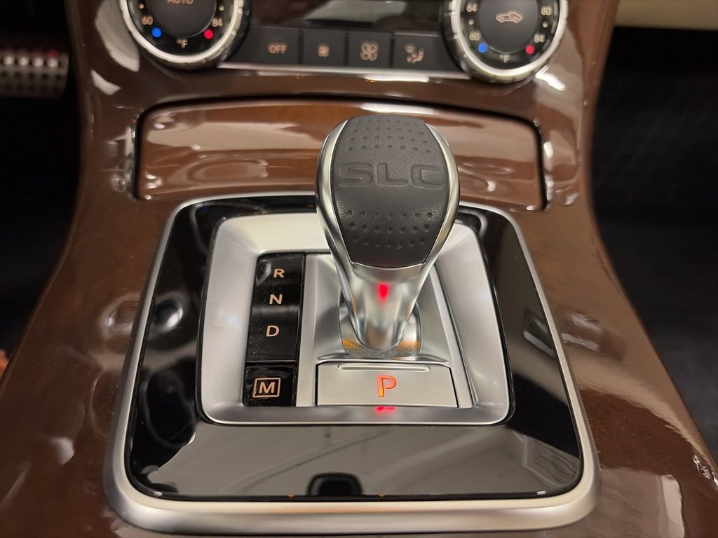 Used 2020 Mercedes-Benz SLC 300 image 20