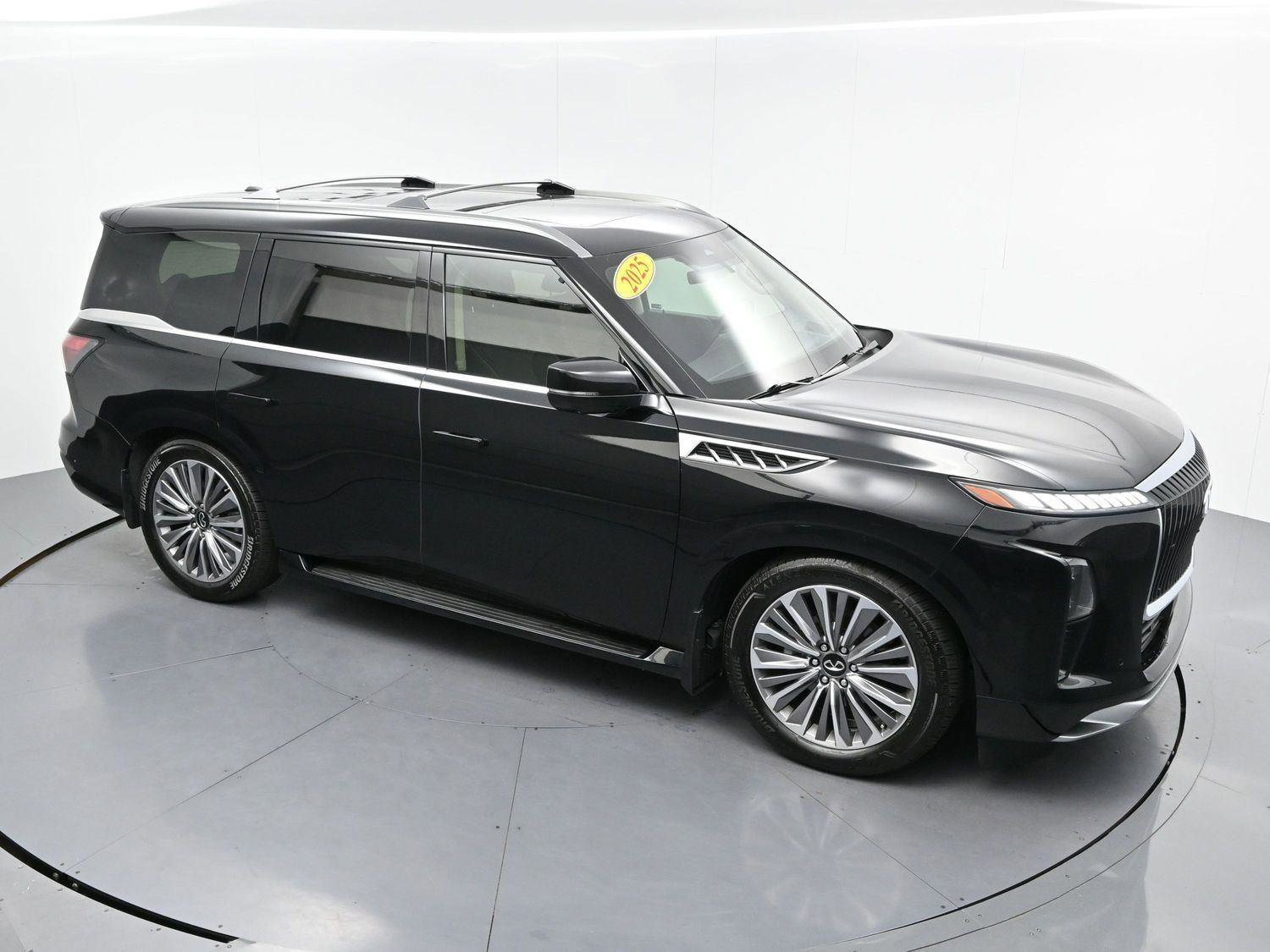 Used 2025 INFINITI QX80 Luxe w/ Exterior Package AWD/4WD image 38
