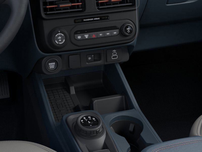 New 2025 Ford Maverick Lariat w/ 4K Tow Package image 19