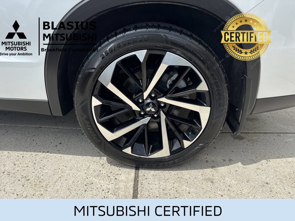 Used 2023 Mitsubishi Outlander 4WD Plug-In Hybrid image 15