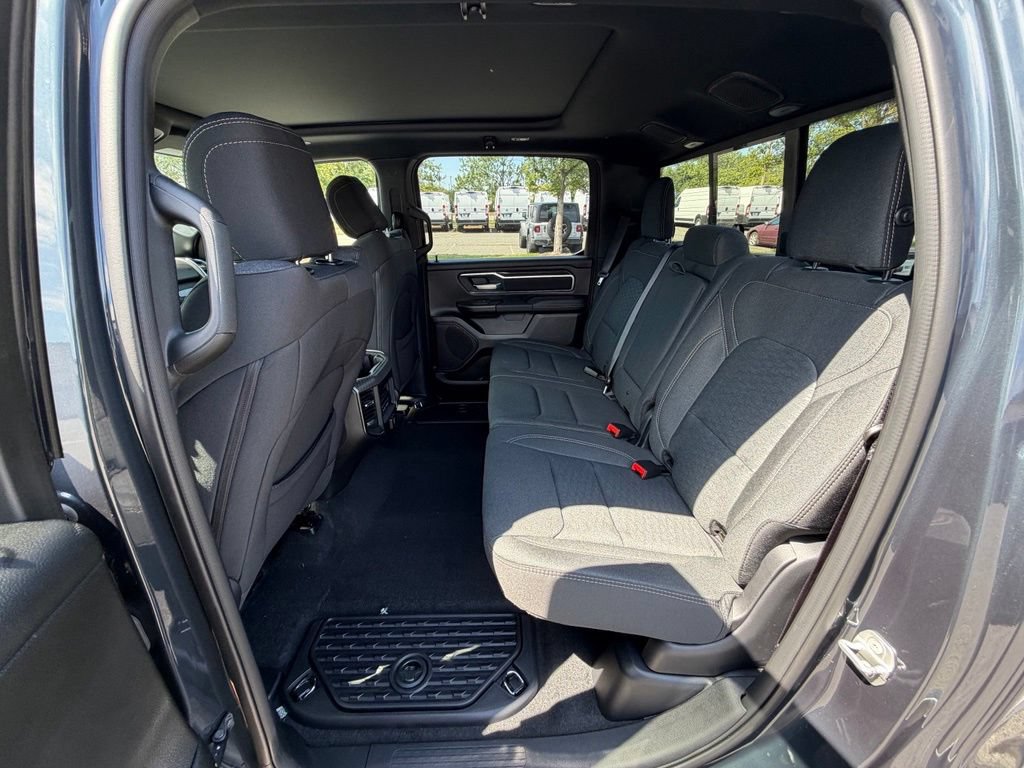 New 2026 RAM 1500 Big Horn AWD/4WD image 12