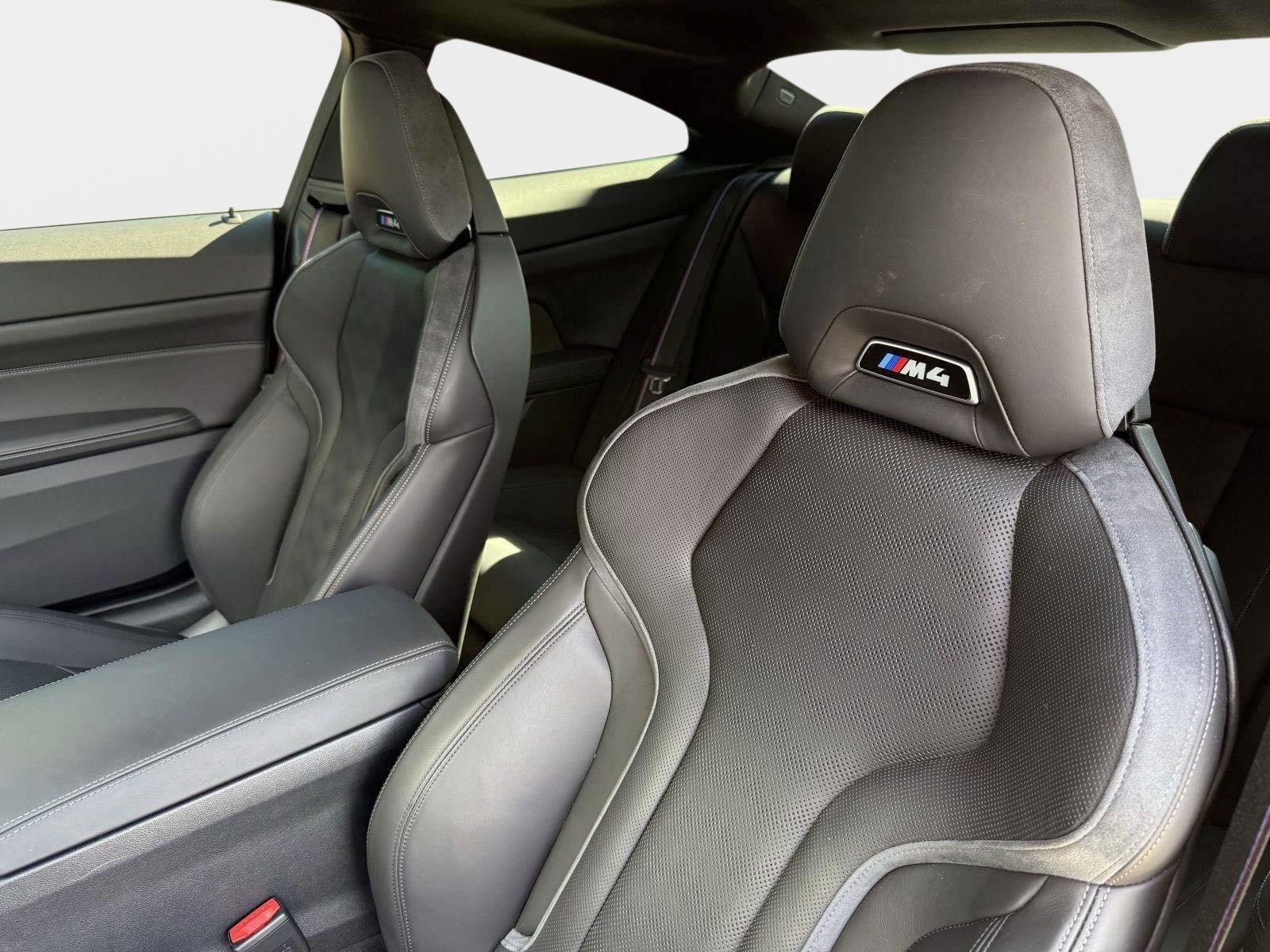 Used 2025 BMW M4 xDrive Competition w/ Executive Package image 31