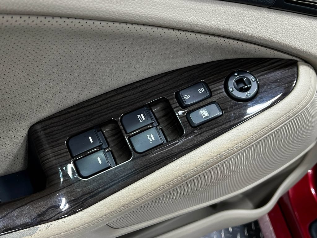 Used 2012 Kia Optima EX FWD image 14