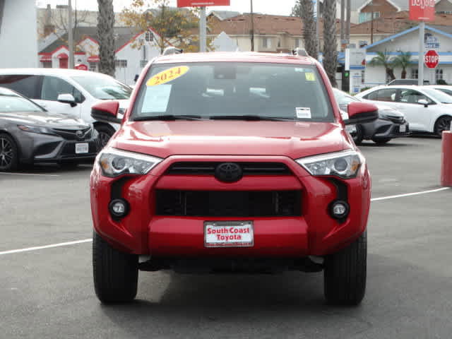 Certified 2024 Toyota 4Runner SR5 image 3