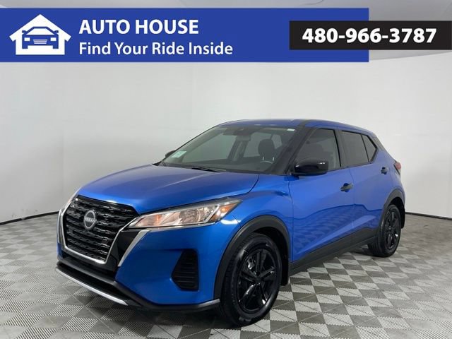 Used 2024 Nissan Kicks S FWD image 1