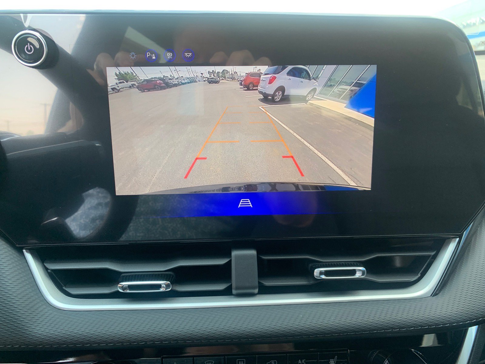 New 2027 Chevrolet Equinox LT FWD image 16