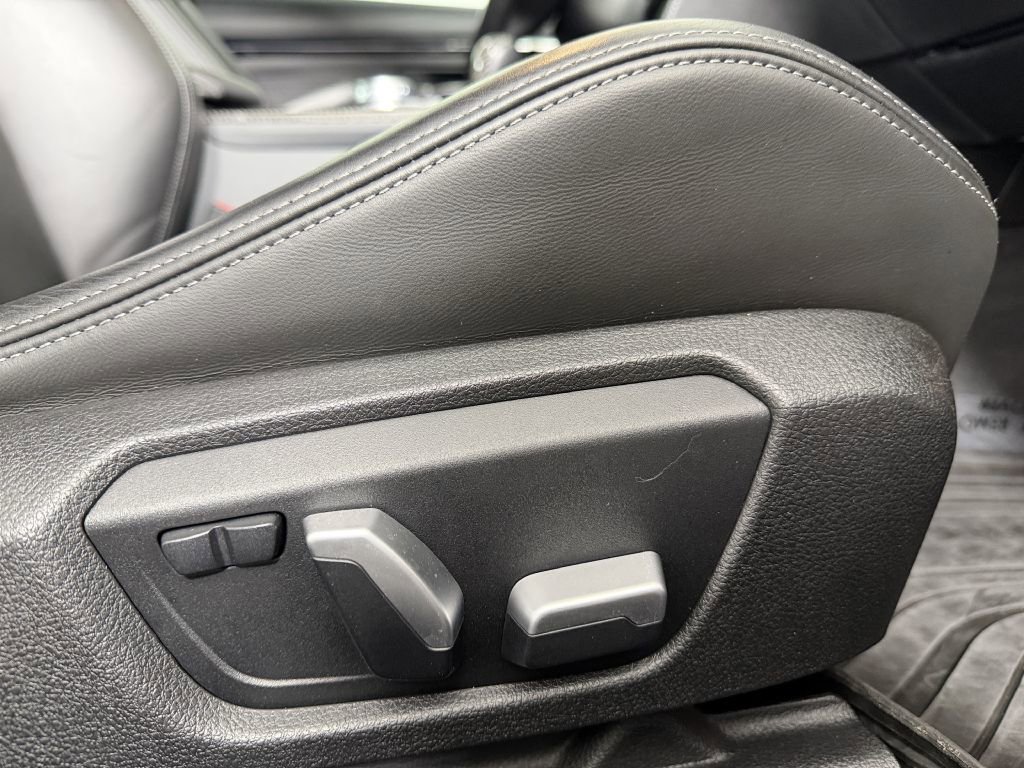 Used 2016 BMW M4 Coupe image 32