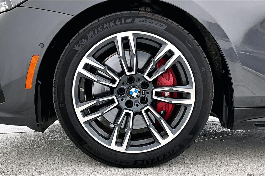 Used 2026 BMW 540i xDrive AWD/4WD image 11