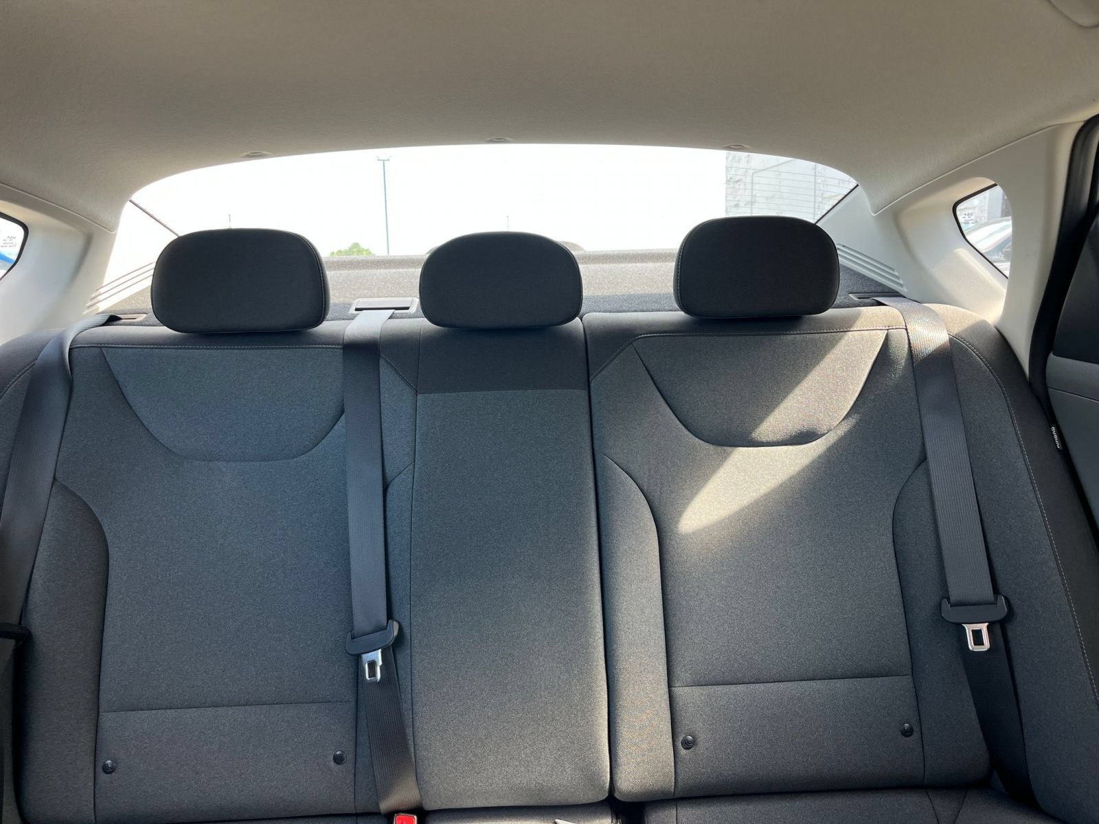 Used 2025 Kia K4 FWD image 37