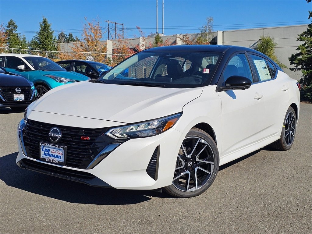 New 2025 Nissan Sentra SR w/ SR Premium Package