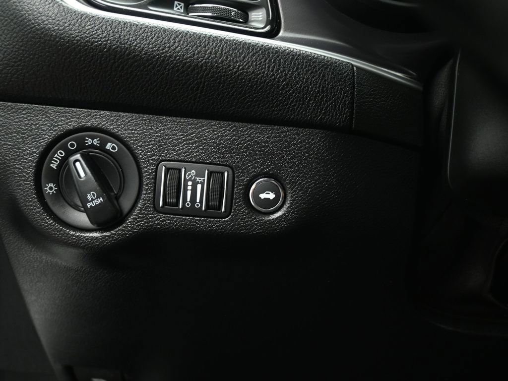 Used 2021 Dodge Challenger GT w/ Blacktop Package image 11