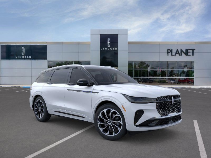 New 2026 Lincoln Nautilus Reserve image 7